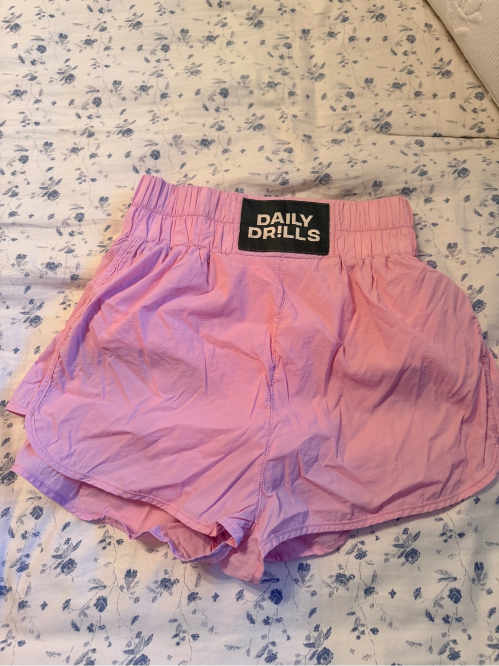 Daily Drills Light Pink Bounce Short